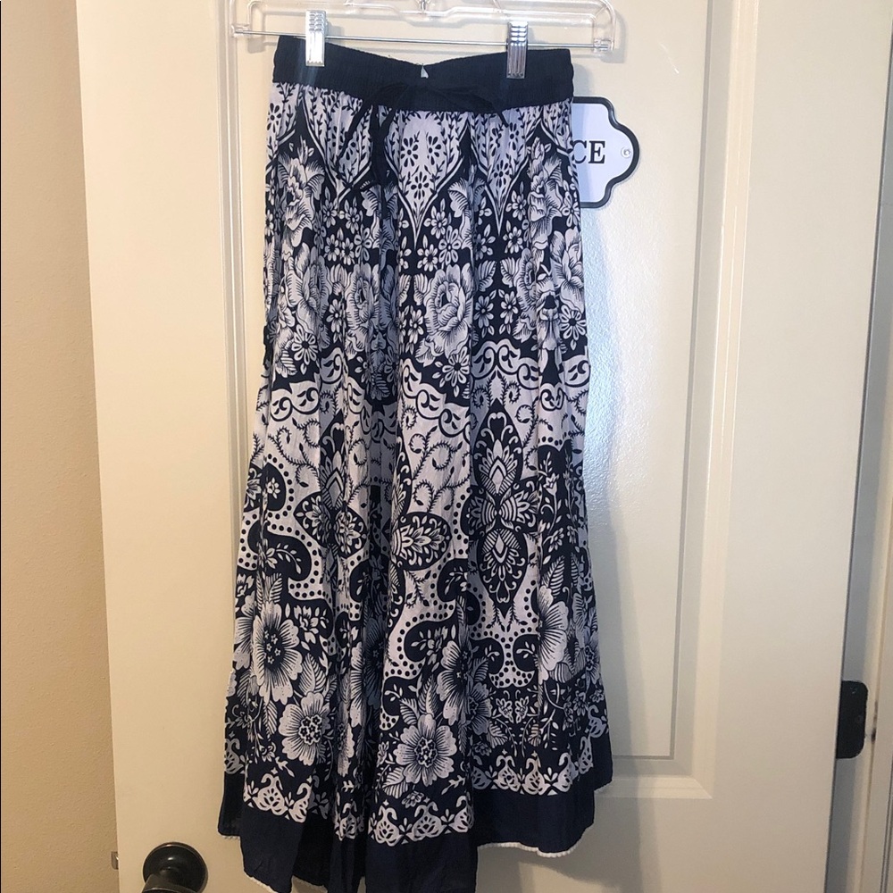 Black and White Floral Maxi Skirt — Brand Not Visible